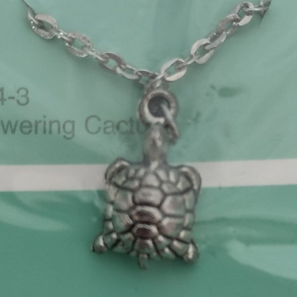 Rag Frog Revival Tiny turtle pendant necklace 18" - Picture 3 of 3